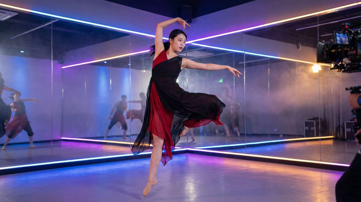 芒果视频舞蹈视频表演